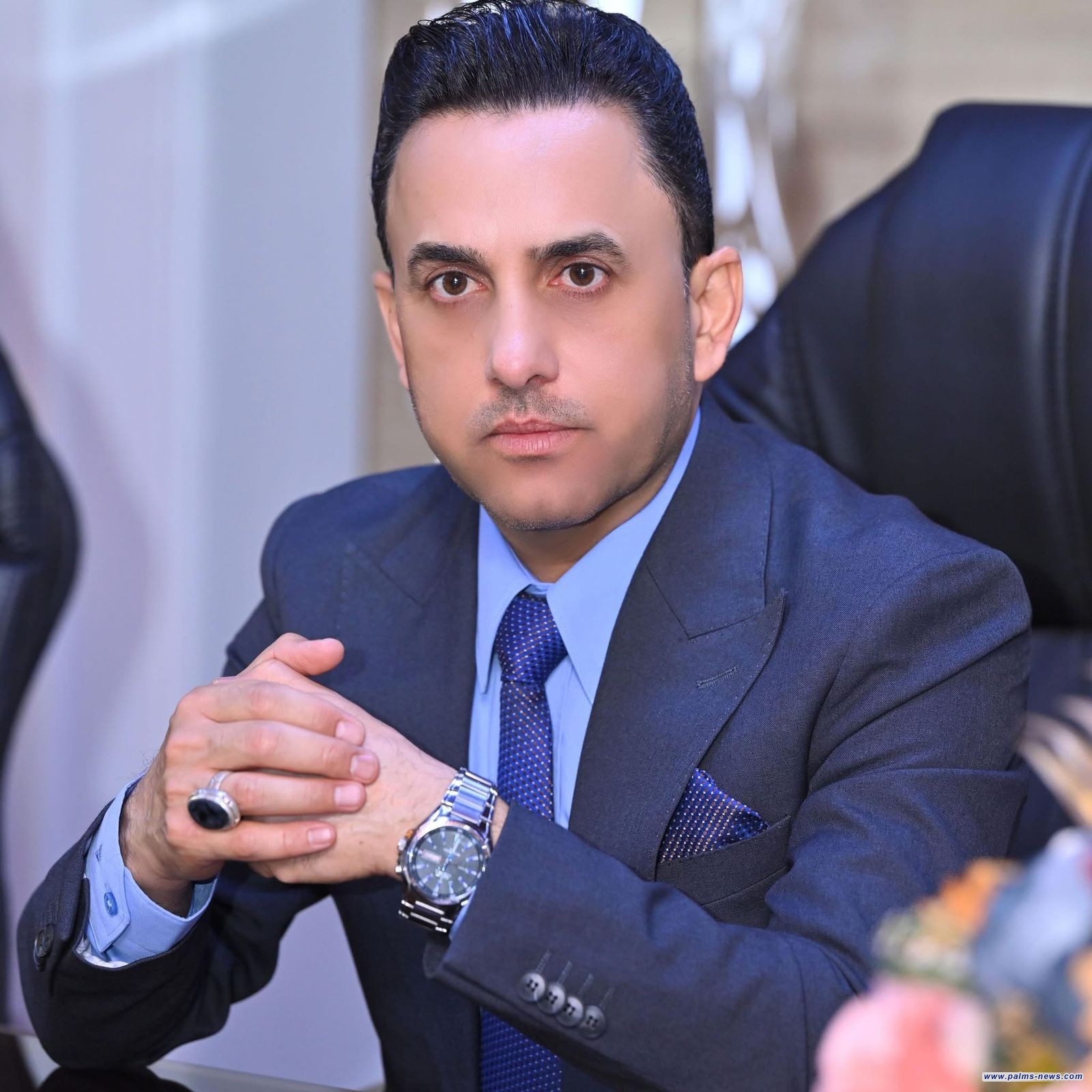 صدور كتاب جديد للشاعر والناقد جمال الأزبجي بعنوان "مجاز الضوء"